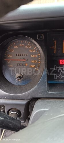 Mitsubishi Pajero-5