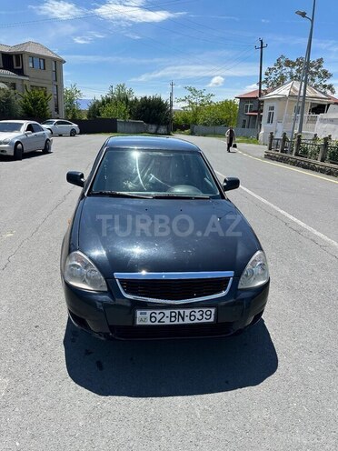 LADA (VAZ) Priora-1