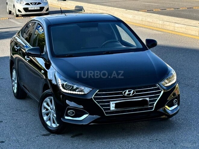 Hyundai Accent-3