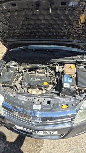 Opel Astra-11
