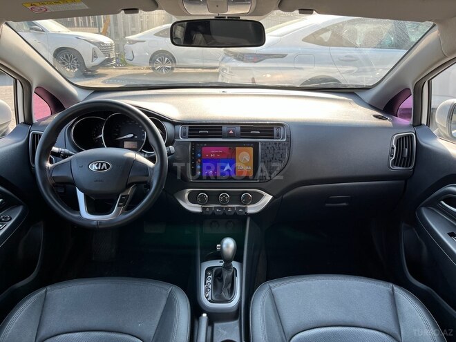Kia Pride-9