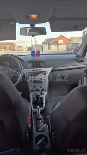 Opel Astra-7