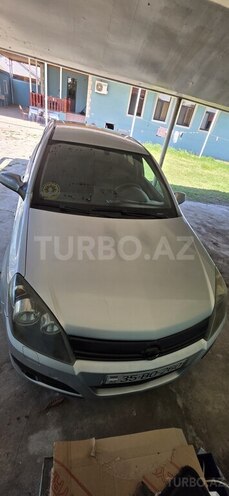 Opel Astra-3