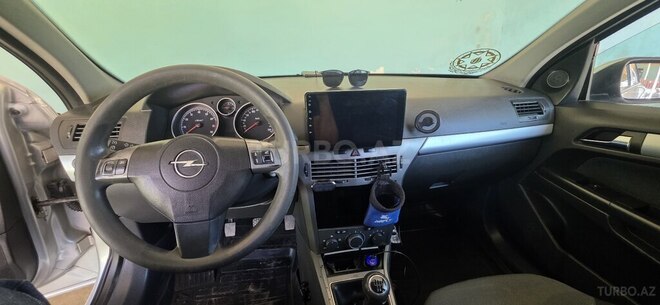 Opel Astra-10