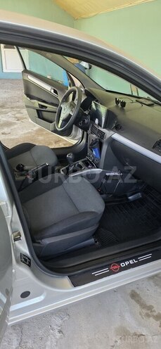 Opel Astra-11