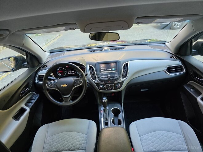 Chevrolet Equinox-5