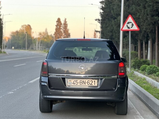 Opel Astra-2