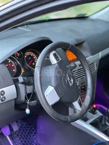 Opel Astra-6