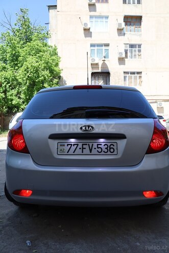 Kia Ceed-4