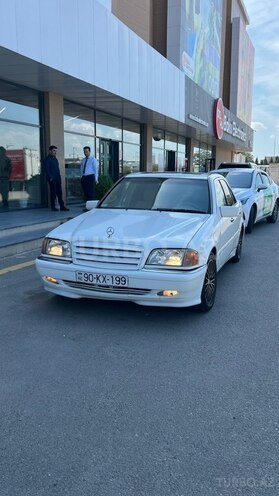 Mercedes C 230-3