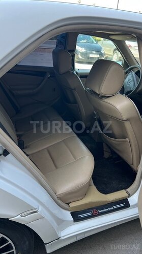 Mercedes C 230-9