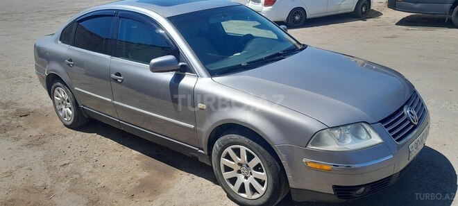 Volkswagen Passat-3