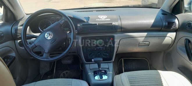 Volkswagen Passat-9