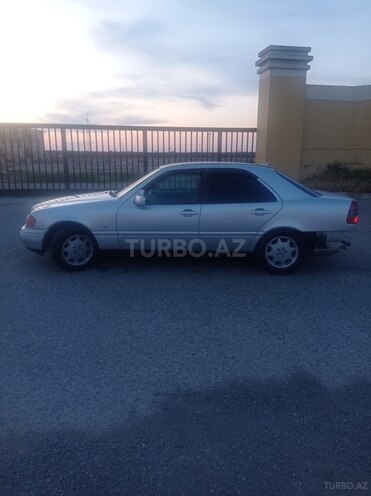 Mercedes C 180-12