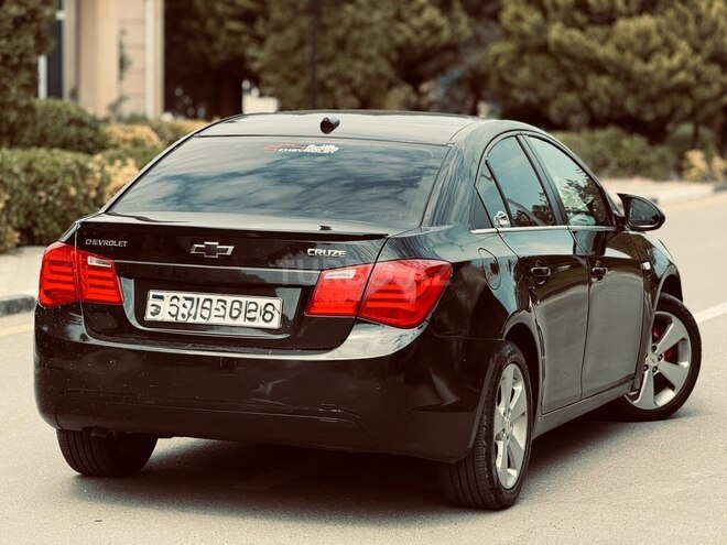 Chevrolet Cruze-2