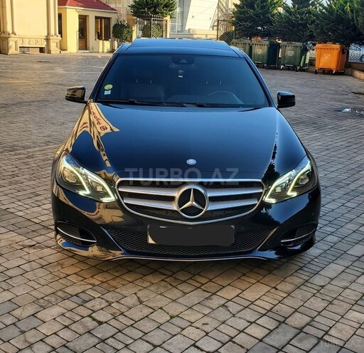 Mercedes E 200-1