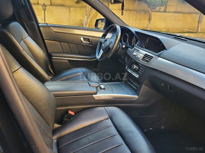 Mercedes E 200-5