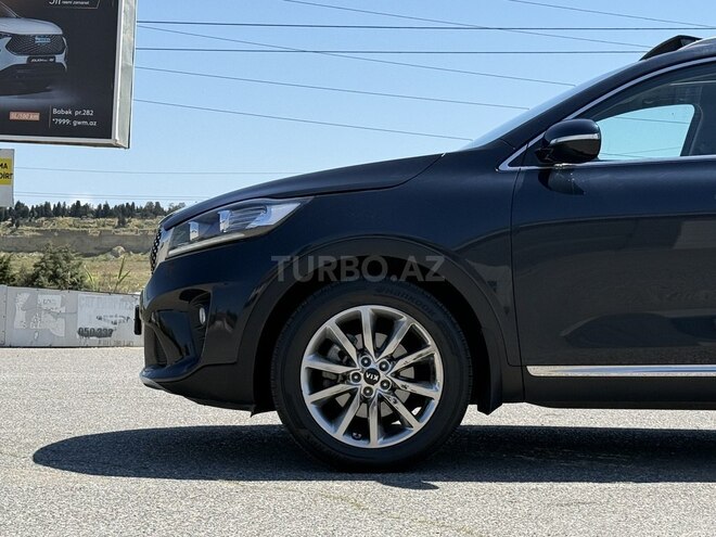Kia Sorento-3
