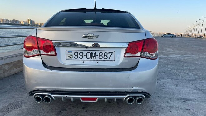 Chevrolet Cruze-4