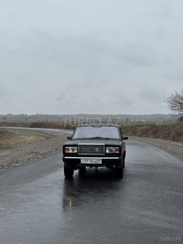 LADA (VAZ) 2107-1