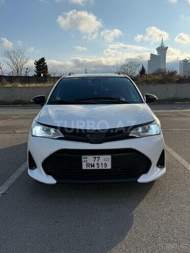 Toyota Corolla Fielder-1