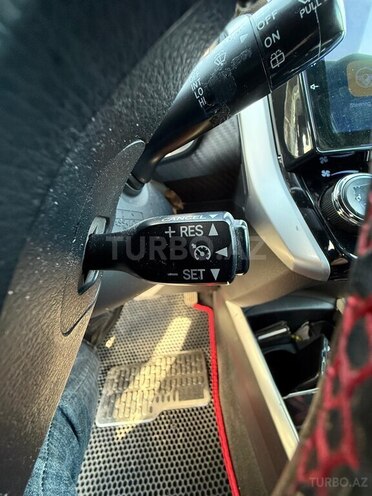 Toyota Corolla Fielder-12