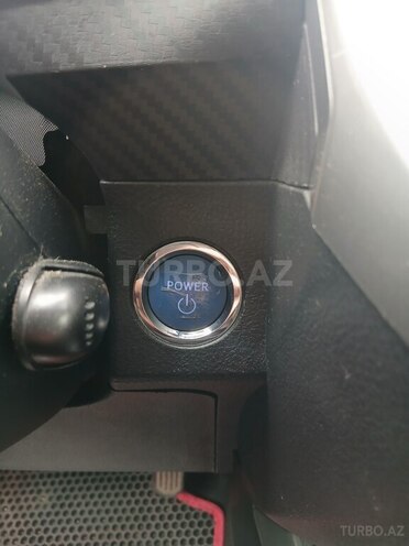 Toyota Corolla Fielder-15