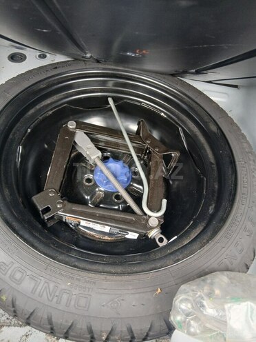 Toyota Corolla Fielder-18