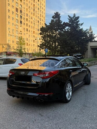Kia Optima-3