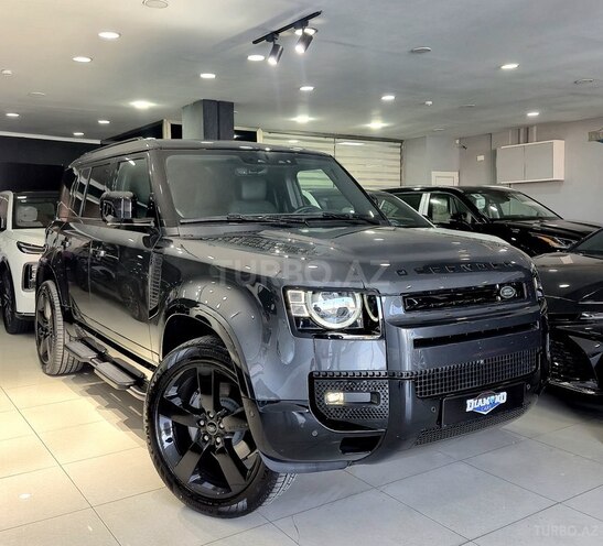 Land Rover Defender-4