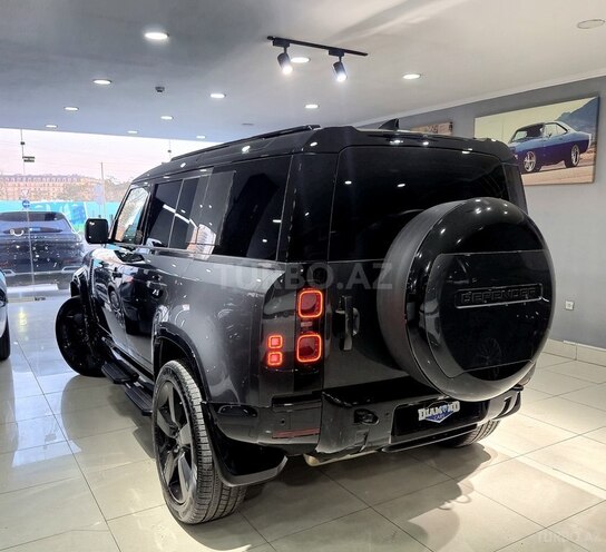 Land Rover Defender-15