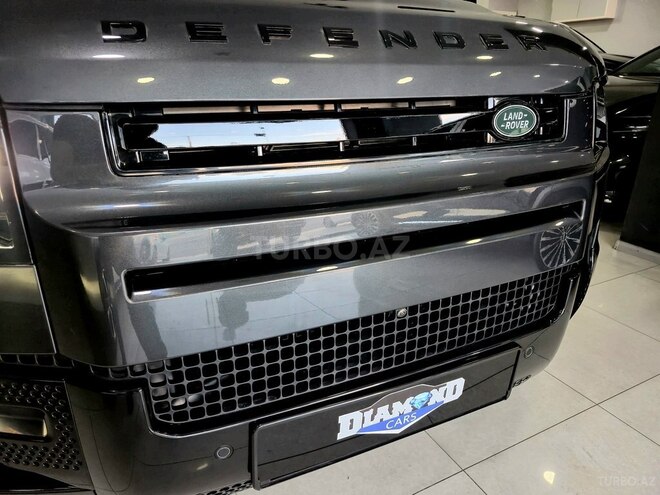 Land Rover Defender-25