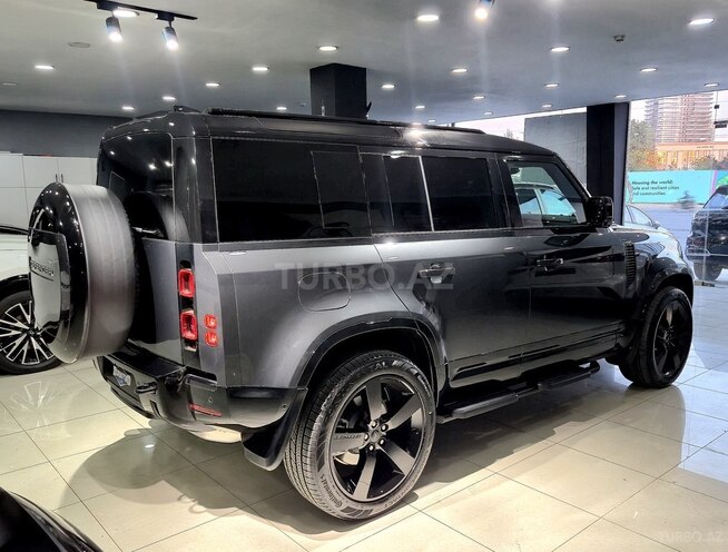 Land Rover Defender-13