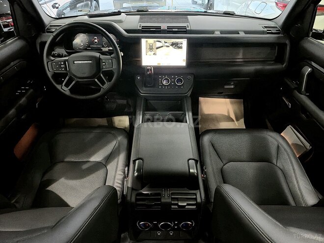 Land Rover Defender-29