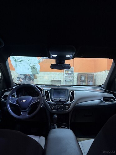Chevrolet Equinox-2