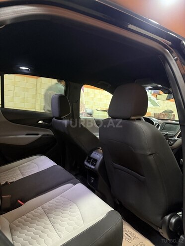 Chevrolet Equinox-7