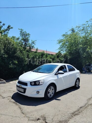 Chevrolet Aveo-6