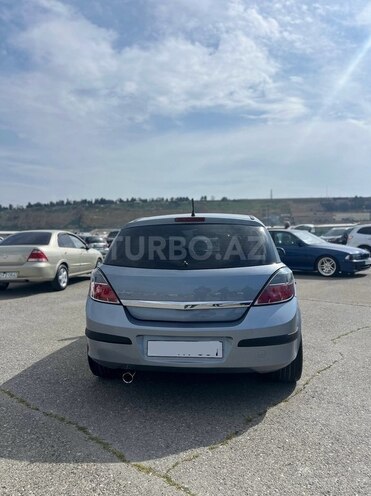 Opel Astra-2