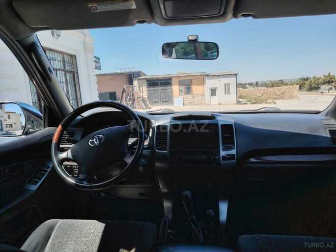 Toyota Land Cruiser Prado-5