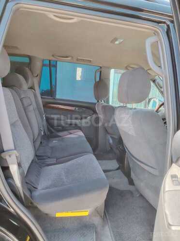 Toyota Land Cruiser Prado-7