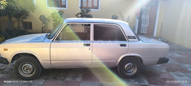 LADA (VAZ) 2107-8