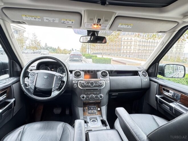 Land Rover Discovery-10
