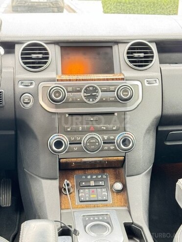 Land Rover Discovery-12