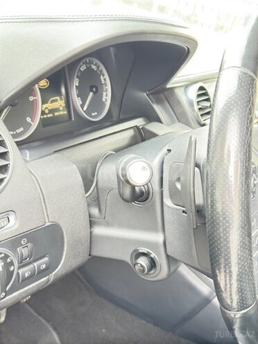 Land Rover Discovery-15