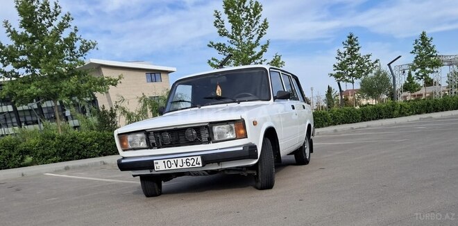LADA (VAZ) 2104-1
