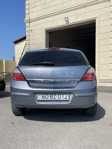 Opel Astra-2