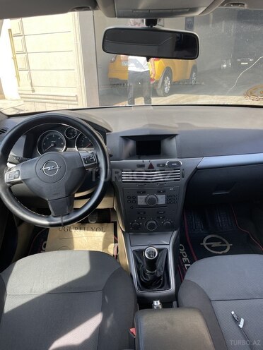 Opel Astra-7