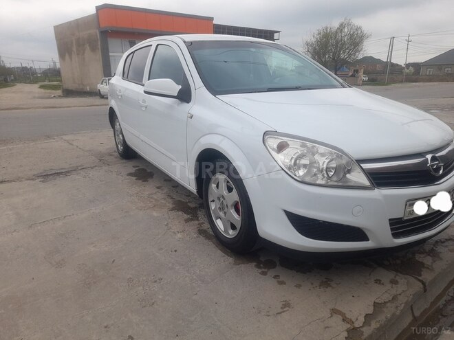 Opel Astra-10