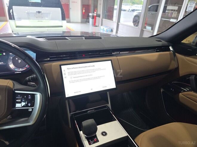 Land Rover Range Rover-11