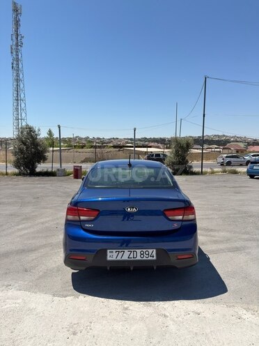 Kia Rio-4